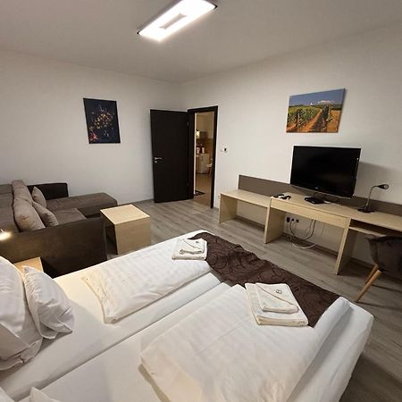 Pizza Tabor Apartman Мишкольц Экстерьер фото