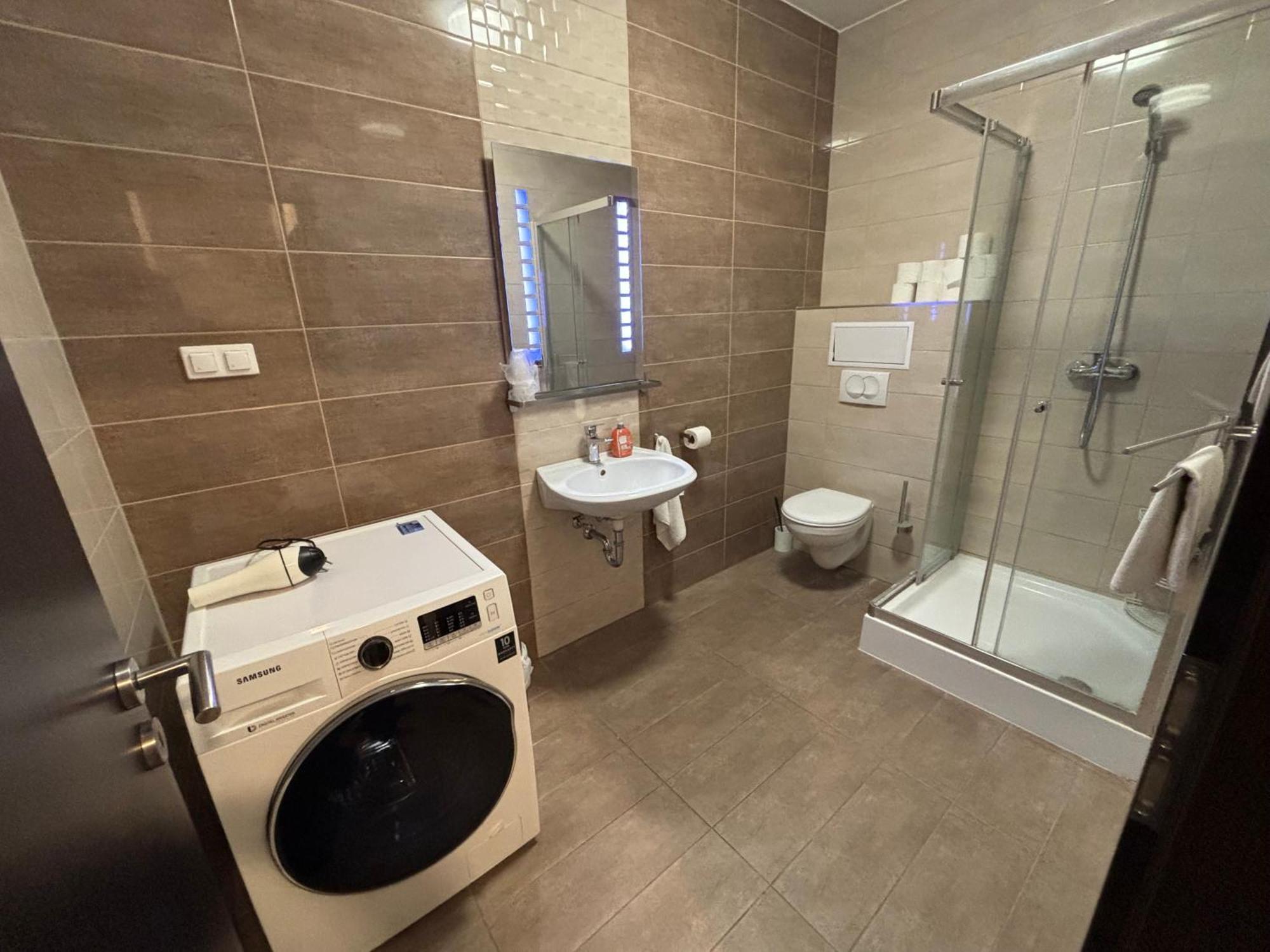 Pizza Tabor Apartman Мишкольц Экстерьер фото